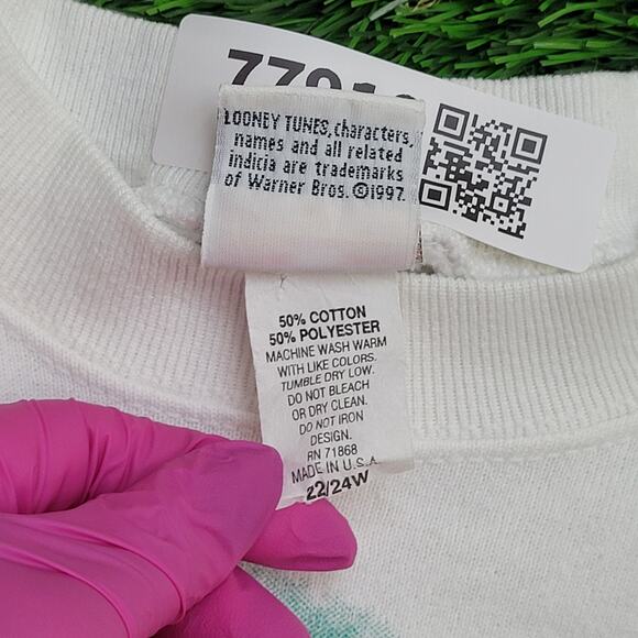 Vintage Looney-Tunes Christmas Sweatshirt Women 3XL 28x26 Tweety - Picture 7 of 15